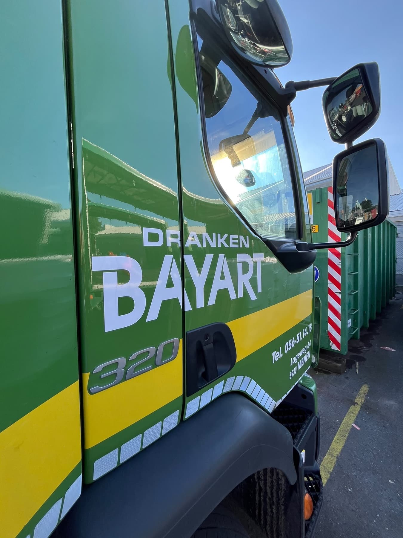 Cabine van een vrachtwagen van Dranken Bayart